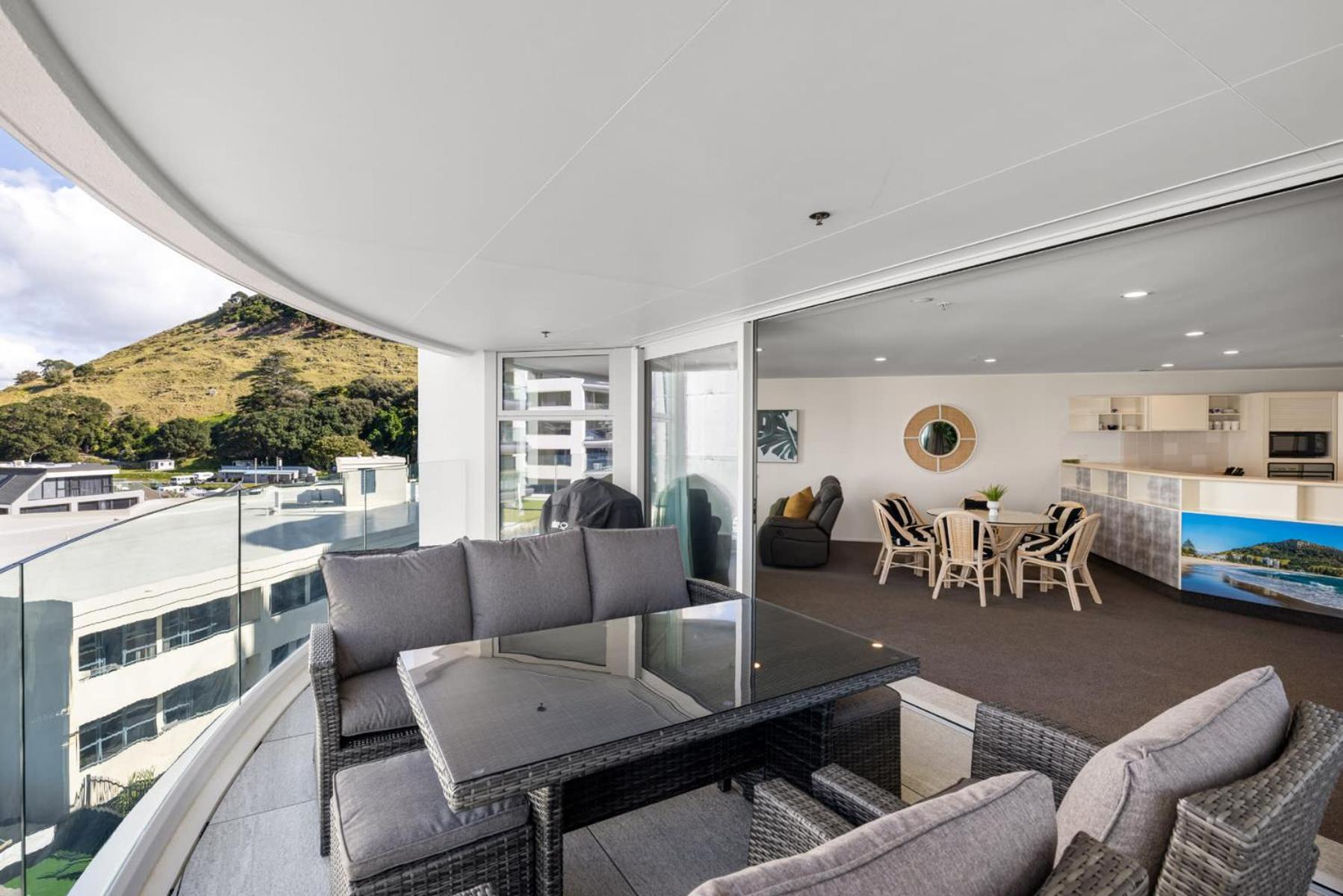 A Strand Of Paradise, Oceanside Views & Pool Mount Maunganui Exterior foto